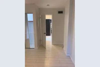 947 Lenox Ave #204, Miami Beach, FL 33139 - Photo 5