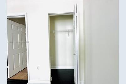 2100 Van Buren St #518, Hollywood, FL 33020 - Photo 11