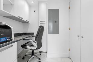 6000 Collins Ave, Miami Beach, FL 33140 - Photo 19