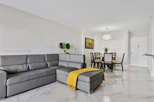 400 Kings Point Dr - Photo 3
