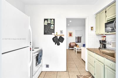 1220 NE 128th St, North Miami, FL 33161 - Photo 29