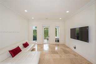 375 Harbor Ln - Photo 13