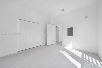 1567 NW 1st St, Miami, FL 33125 - Photo 43