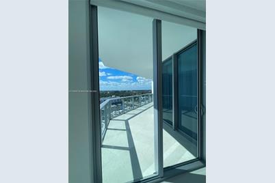 [Address not provided], North Miami Beach, FL 33160 - Photo 25