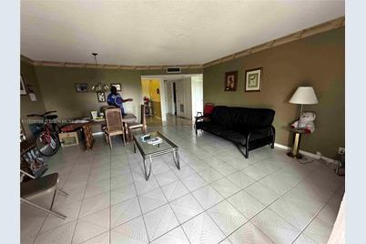2061 NW 47th Ter #405, Lauderhill, FL 33313 - Photo 3