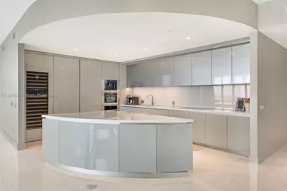 18975 Collins Ave #2000, Sunny Isles Beach, FL 33160 - Photo 5