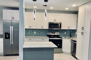 2041 NW 81st Ave - Photo 3