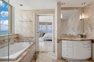 101 Ocean Dr, Miami Beach, FL 33139 - Photo 21