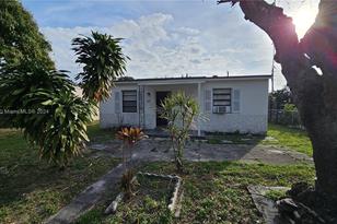 524 NW 21st Ave, Fort Lauderdale, FL 33311 - Photo 3