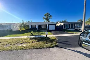 11520 NW 31st Pl, Sunrise, FL 33323 - Photo 3