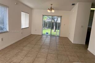 13572 SW 287th Ter - Photo 3