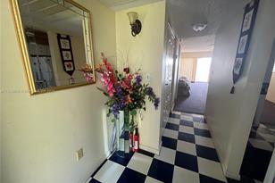 7980 N French Dr #3-404, Hollywood, FL 33024