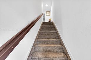 3019 NW 45th St - Photo 7