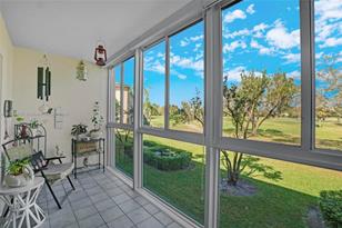 12601 13th St, Hollywood, FL 33027-2160