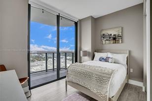 121 NE 34th St, Miami, FL 33137 - Photo 51