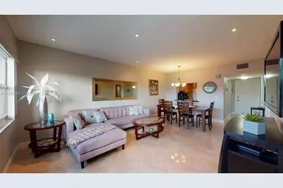 329 SE 3rd St #402P, Hallandale Beach, FL 33009 - Photo 17