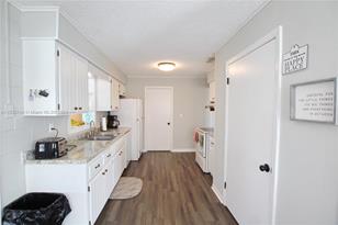 1144 Lisa Ln - Photo 13