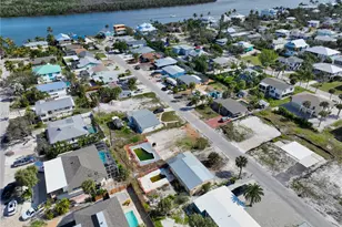 161 Hibiscus Dr, Fort Myers, FL 33931 - Photo 11