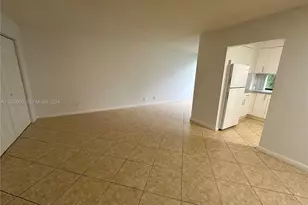 17021 N Bay Rd, Sunny Isles Beach, FL 33160 - Photo 5