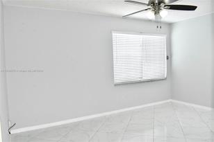 5344 SW 126th Ave - Photo 11