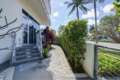 2001 Meridian Ave #101, Miami Beach, FL 33139 - Photo 3