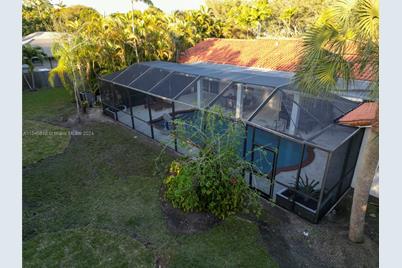 10130 SW 70th Ave, Pinecrest, FL 33156 - Photo 75