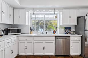 10130 SW 70th Ave, Pinecrest, FL 33156 - Photo 11