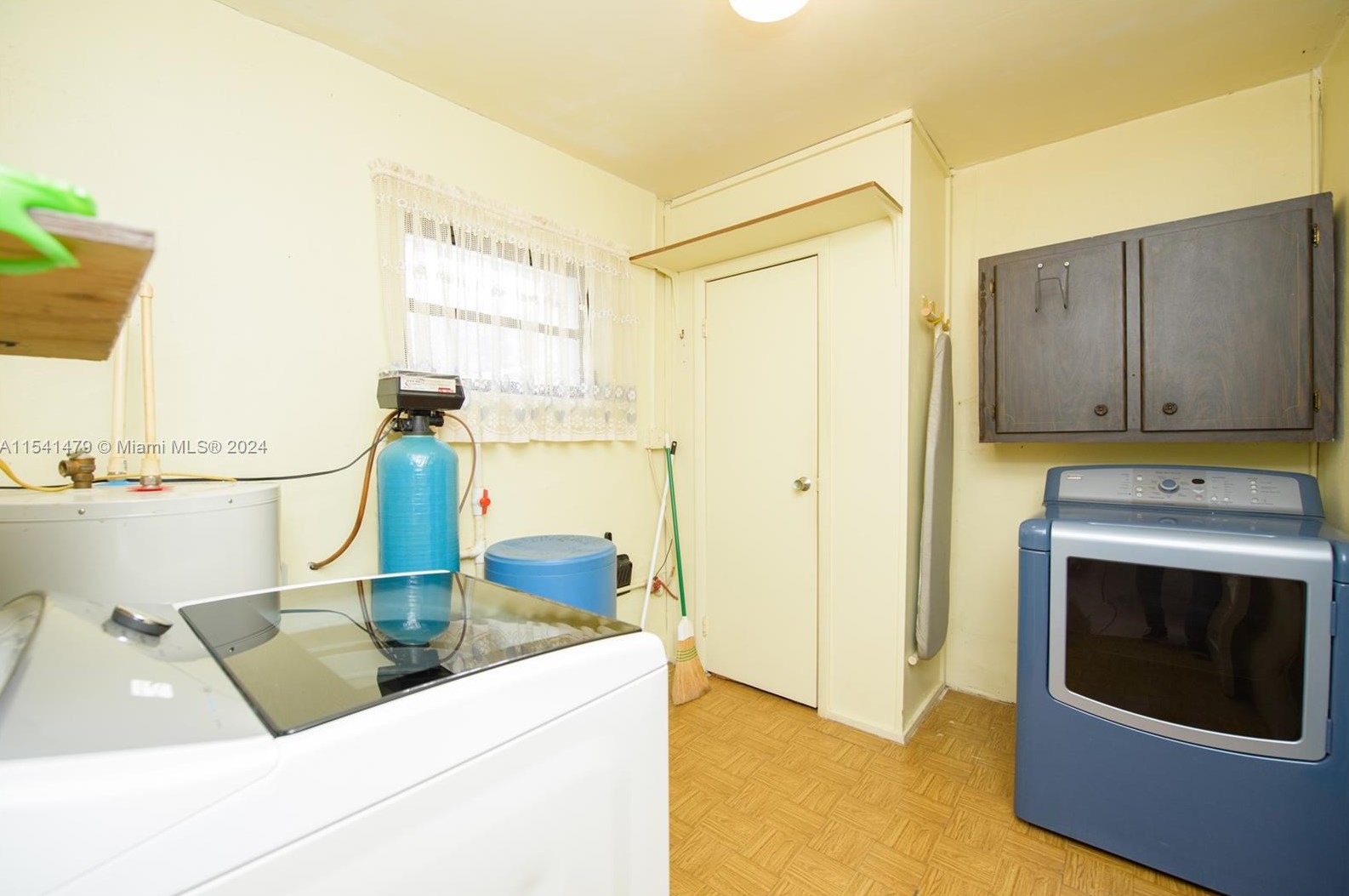 17810 175 St, Miami FL 33187-1654 exterior