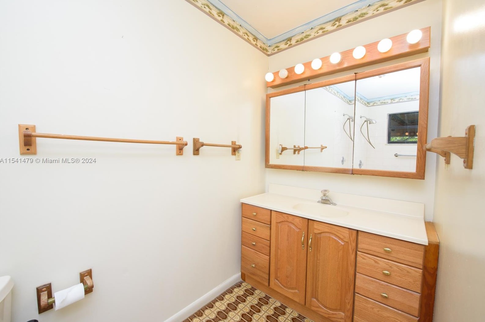 17810 175 St, Miami FL 33187-1654 exterior