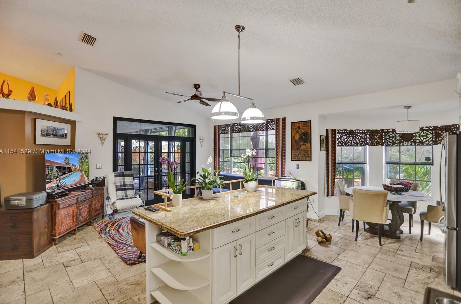 11011 161 Pl, Miami FL 33196-4272 exterior