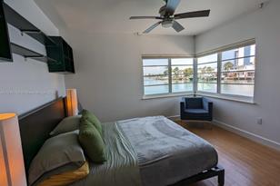 7207 Bay Dr #21, Miami, FL