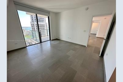 68 SE 6th St #2707, Miami, FL 33131 - Photo 21