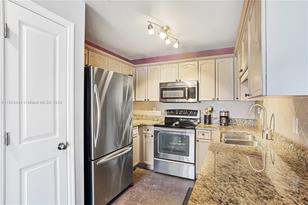 400 E Bay St #701, Jacksonville, FL 32202