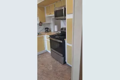 5775 W Fernley Dr W #107, Palm Beach, FL 33415 - Photo 9