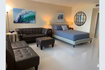 100 Lincoln Rd #819, Miami Beach, FL 33139 - Photo 3