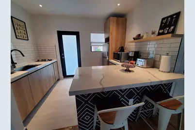 740 SW 9th St #1, Miami, FL 33130 - Photo 11