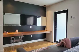 740 SW 9th St, Miami, FL 33130 - Photo 13