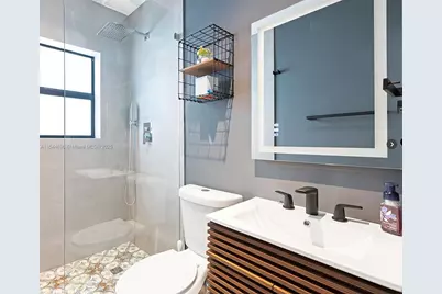 740 SW 9th St #2, Miami, FL 33130 - Photo 7