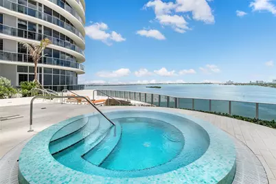 488 NE 18th St #2810, Miami, FL 33132 - Photo 21