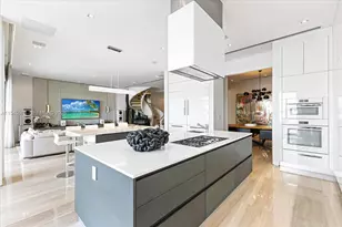 401 E Rivo Alto Dr, Miami Beach, FL 33139 - Photo 15