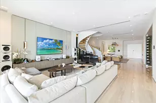 401 E Rivo Alto Dr, Miami Beach, FL 33139 - Photo 13
