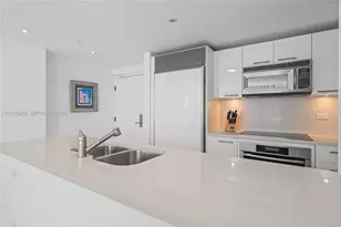 6801 Collins Ave, Miami Beach, FL 33141 - Photo 5