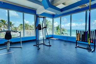 5401 Collins Ave - Photo 13