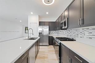 3411 W 110th St - Photo 17