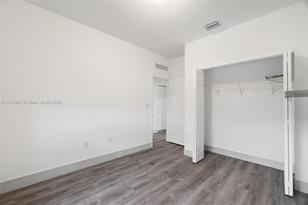 3411 W 110th St - Photo 31