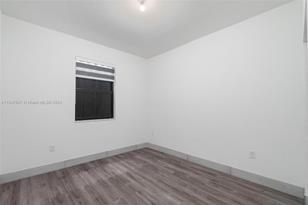 3411 W 110th St - Photo 29