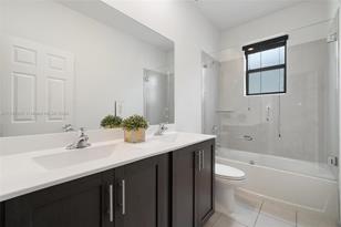 3411 W 110th St - Photo 35