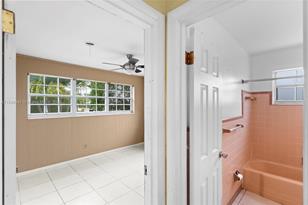 2560 NE 207th Terrace - Photo 27