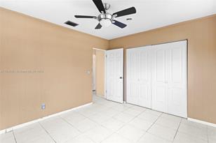 2560 NE 207th Terrace - Photo 33