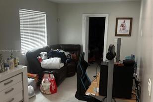 630 W 50th Pl - Photo 11